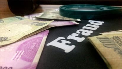 ரூ.40 கோடி மோசடி! வங்கி கணக்குகள் தவறாக பயன்படுத்தப்படுகிறது! அதில் என் கணக்கும் ஒன்னு! Ex IAF அதிகாரி பகீர்!