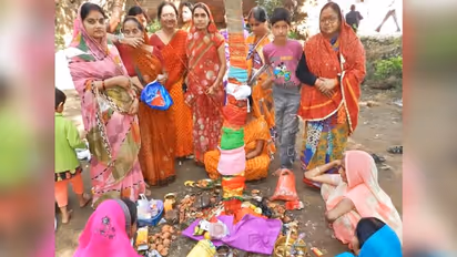 अक्षय नवमी आज: इस दिन आंवले के पेड़ के नीचे बैठकर भोजन करने से प्रसन्न होती हैं देवी लक्ष्मी
