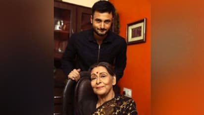 সুপ্রিয়া দেবীর সঙ্গে ছবি শেয়ার করলেন নাতি, জানালেন অভিনয়ে আসার পেছনের রহস্য