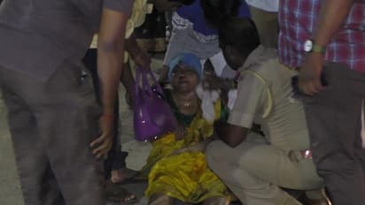 மனிதநேயத்தால் மனங்கள் வென்ற போலீஸ் இன்ஸ்பெக்டர். அம்பத்தூரில் நடந்த நெகிழ்ச்சியான சம்பவம்..!!