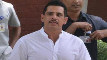 നികുതി വെട്ടിച്ചിട്ടില്ല; അനധികൃത സ്വത്തു സമ്പാദന കേസ് രാഷ്ട്രീയ പ്രേരിതമെന്ന് റോബർട്ട് വദ്ര