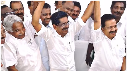 കെപിസിസി പുനസംഘടന: ഭാരവാഹികളുടെ എണ്ണം 25-ല് ഒതുങ്ങും, ദില്ലിയില് ചര്ച്ചകള് തുടരുന്നു