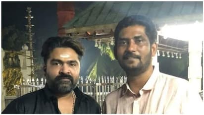 ஐயப்பன் தரிசனத்துக்கு திடீர் மாலை போட்ட பெரியார் பேரன் சிம்பு...