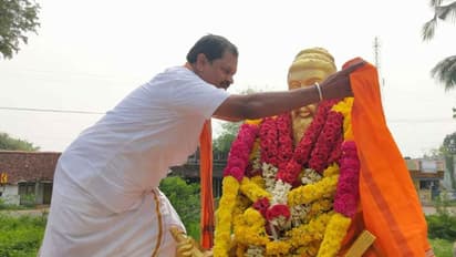 சாணி எறியப்பட்ட வள்ளுவர் சிலைக்கு காவித்துண்டு... அர்ஜுன் சம்பத்தை அலேக்கா தூக்கிய போலீஸ்..!