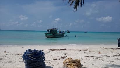 ബലൂൺ സാങ്കേതിക വിദ്യയില്‍ അത്ഭുതമാതയ്ക്ക് ശാപമോക്ഷം; ഇനി തീരത്തേക്ക്...