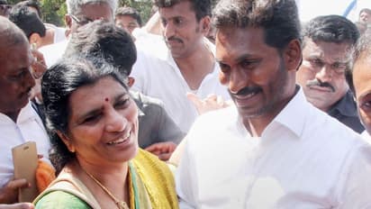 లక్ష్మీపార్వతికి జగన్ కీలక పదవి: ఏపీ తెలుగు అకాడమీ ఛైర్పర్సన్గా నియామకం