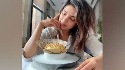 പ്രിയങ്കയുടെ പാത്രത്തിലെ നോട്ടുകള്‍; ഇതെന്ത് വിഭവം!