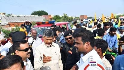 తల పగులగొడుతారా: పోలీసులపై నిప్పులు చెరిగిన చంద్రబాబు