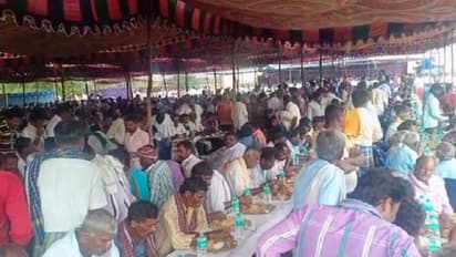 ಮಂಡ್ಯ: ಜೆಡಿಎಸ್ ಸಭೆಯಲ್ಲಿ ಮದ್ಯ ಜೊತೆ ಭರ್ಜರಿ ಬಾಡೂಟ..!