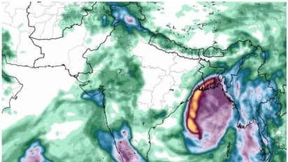 'ബുള് ബുള്' അതിതീവ്ര ചുഴലിക്കാറ്റായി മാറി: ബംഗാള് തീരത്ത് ജാഗ്രത