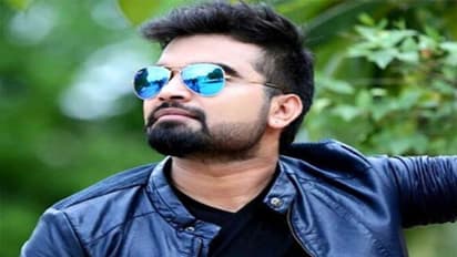 నెలరోజులుగా అజ్ఞాతంలో యాంకర్ ప్రదీప్.. జోరందుకున్న పుకార్లు!