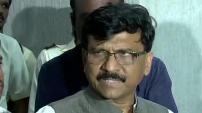 மகாராஷ்டராவில் ஜனாதிபதி ஆட்சி ஏற்படும் சூழ்நிலையை பாஜக உருவாக்குகிறது !! சிவசேனா அதிரடி குற்றச்சாட்டு !!