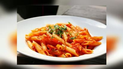 ರಾತ್ರಿ ಹಸಿವಾದ್ರೆ ಏನೇನೋ ಮುಕ್ಕಬೇಡಿ, ಈ Snacks ಓಕೆ!