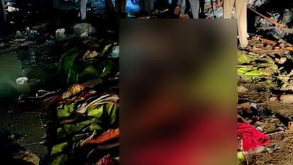 చిత్తూరు: వాహనాలపైకి దూసుకెళ్లిన కంటైనర్, 12 మంది దుర్మరణం