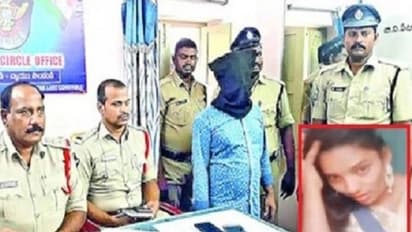 டிக்டாக்கிலேயே மூழ்கிக் கிடந்த மனைவி ! ஆத்திரத்தில் பூரிக்கட்டையால் அடித்துக் கொன்ற கணவன் !!