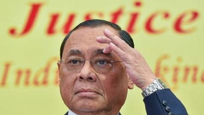 Ayodhya verdict: జడ్జీలకు చీఫ్ జస్టిస్ గోగోయ్ విందు