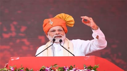 ತುಮಕೂರಿಗೆ ಮೋದಿ: ಸಿದ್ಧಗಂಗಾ ಮಠಕ್ಕೆ ಭೇಟಿ, ಖಾಸಗಿ ಕಾರ್ಯಕ್ರಮದಲ್ಲಿ ಭಾಗಿ!