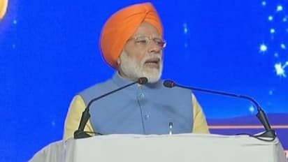 കര്താര്പുര് സന്ദർശനത്തിന് പിന്നാലെ മനോഹര ചിത്രങ്ങൾ പങ്കുവച്ച് നരേന്ദ്രമോദി