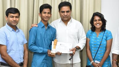 కలుపు తీసే యంత్రాన్ని కనుగొన్న 17 ఏళ్ల విద్యార్ధి, కేటీఆర్ ప్రశంసలు