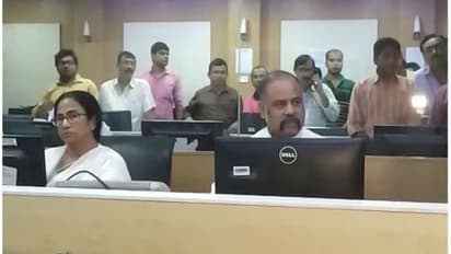 বুলবুলের তাণ্ডব মাপতে আকাশপথে সমীক্ষা, ক্ষতিপূরণের আশ্বাস দিলেন মুখ্যমন্ত্রী