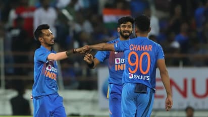 టీ20: చాహర్ దెబ్బకు బంగ్లా విలవిల, సిరీస్ భారత్ వశం