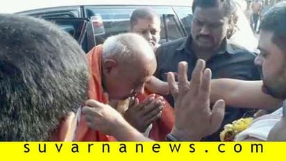 50 ವರ್ಷದ ಬಳಿಕ ತೆರಳಿ ದತ್ತನ ಆಶೀರ್ವಾದ ಪಡೆದ ದೇವೇಗೌಡರು
