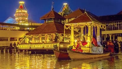 ಉಡುಪಿ: ಕೃಷ್ಣನಿಗೆ ವೈಭವದ ಲಕ್ಷ ದೀಪೋತ್ಸವ