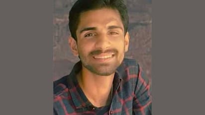 காதல் மனைவி வேறொவருடன் கள்ளத்தொடர்பு..? சதக் சதக் என கொடூரமாக குத்திக்கொன்ற கணவர்..!