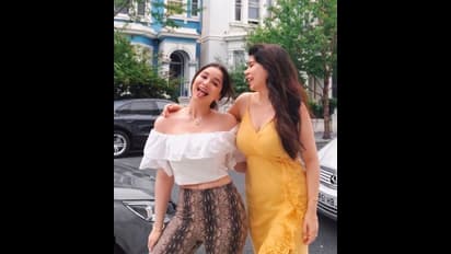 கொஞ்சம் நஞ்சம் அழகா..? சச்சின் டெண்டுல்கர் மகள் சாராவை பார்த்து வாயடைத்து போகும் ரசிகர்கள்!