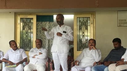 మున్సిపల్ ఎన్నికలపై బీజేపీ ధీమా.. టీఆర్ఎస్ తోనే పోటీ!