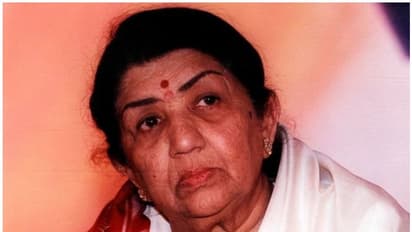 Latha Mangeshkar : క్షీణిస్తున్న గాయని లతా మంగేష్కర్ ఆరోగ్యం.. అప్డేట్ ఇచ్చిన బ్రీచ్ కాండీ హాస్పిటల్ డాక్టర్