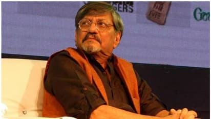 അമോല് പലേക്കര് വീണ്ടും നാടകത്തില്, നാടകം ബുക്ക് ചെയ്യാം