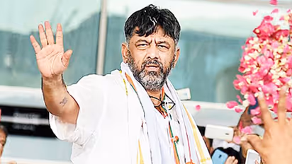 ಕಾಂಗ್ರೆಸಲ್ಲಿ ಐದೇ ನಿಮಿಷದಲ್ಲಿ ಟೋಪಿ ತೆಗೆದುಬಿಡ್ತಾರೆ: ಡಿಕೆಶಿ