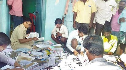 Karnataka: Postman doesn't deliver letters for 3 years; people lose jobs, admissions to college, pension