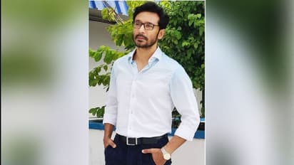 সৃজিতের ফেলুদা কে, এবার প্রকাশ্যে এল সেই ছবি