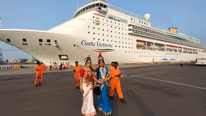 ಮಂಗಳೂರಿಗೆ ಬಂದ ಎರಡನೇ ಪ್ರವಾಸಿ ನೌಕೆ, ಕರಾವಳಿಯ ಸೊಬಗು ಸವಿದ ವಿದೇಶಿಗರು