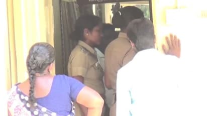 ஒன்றரை வயது குழந்தைக்கு பாலியல் தொல்லை அளித்த கொடூரன்..! போக்சோவில் அதிரடி கைது..!