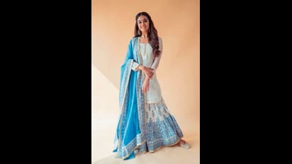 ஓவர் சிலிம்..! ஆள் அடையாளம் தெரியாத அளவிற்கு மாறிய கீர்த்தி சுரேஷ் வெளியிட்ட லேட்டஸ்ட் போட்டோஸ்..!