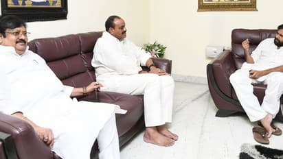 దోస్త్ మేరా దోస్త్: చంద్రబాబు దీక్షకు పవన్ మద్దతు, దీక్షకు జనసైనికులు