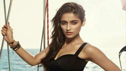 నాకింకా చాలా డబ్బు కావాలి.. ఇలియానా కామెంట్స్!