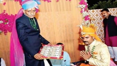 11 लाख में तय हुई थी शादी, पता चलने पर BSF के जवान ने किया ऐसा काम, रो पड़े दुल्हन के पापा