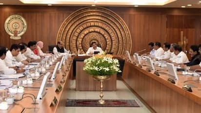 AP Cabinet Reshuffle: కేబినెట్లో బీసీలకు పెద్ద పీట వేయనున్న జగన్