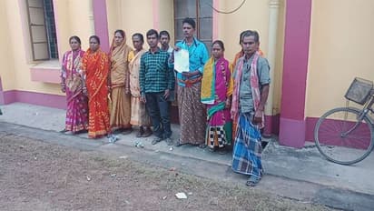 বাড়ি তৈরির নামে কাটমানি, তৃণমূল নেতার বিরুদ্ধে বিডিও-র দ্বারস্থ গ্রামবাসীরা