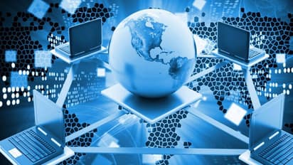 ವಿಶ್ವದ 195 ದೇಶಗಳ ಪೈಕಿ 182ರಲ್ಲಿ ಕೇರಳಿಗರ ಕಾರುಬಾರು: ಕೊಲ್ಲಿ ರಾಷ್ಟ್ರಕ್ಕೆ ಅತಿ ಹೆಚ್ಚು ಮಂದಿ ವಲಸೆ