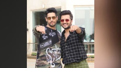 ছবির প্রমোশনে মরজাওয়া-র দুই তারকার, খুনসুটিতে মাতলেন সিদ্ধার্থ-রিতেশ