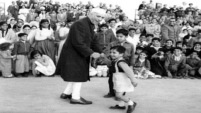 നെഹ്റു അന്ന് അയോധ്യ സന്ദര്ശിക്കാതിരുന്നത് എന്തുകൊണ്ട്? എന്തായിരുന്നു അദ്ദേഹത്തിന്റെ നിലപാട്?