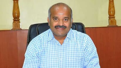 உன்ன யாராவது தவறா தொட்டா இதை மட்டும் செய்... வேலூர் கலெக்டர் போட்ட லெட்டர், பரபரப்பு..!!