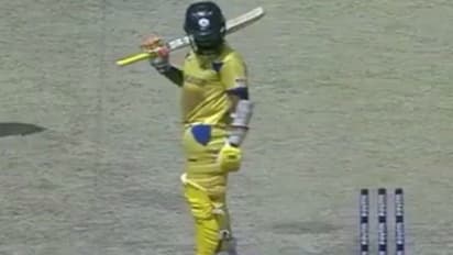 மோசமான ரெக்கார்டை செய்து கிரிக்கெட் அரங்கில் அசிங்கப்பட்ட தினேஷ் கார்த்திக்