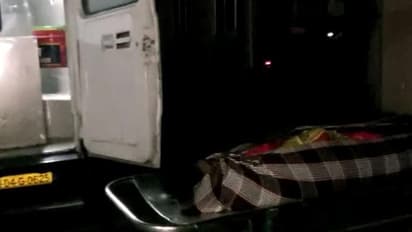 கல்லூரி மொட்டை மாடியில் மாணவிக்கு நேர்ந்த பயங்கரம்...!! போலீஸ் விசாரணையிலும் விலகாத மர்மம்..!!