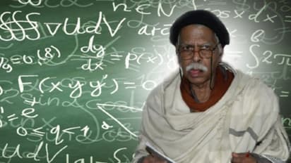 মৃত্যুর পর অ্যাম্বুল্যান্সও পেলেন না 'আইনস্টাইন', শেষকৃত্যে হইচই ফেললেন নীতিশ